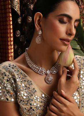 gold plated kundan necklace set 5