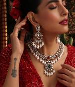 Gold plated kundan pearl necklace set