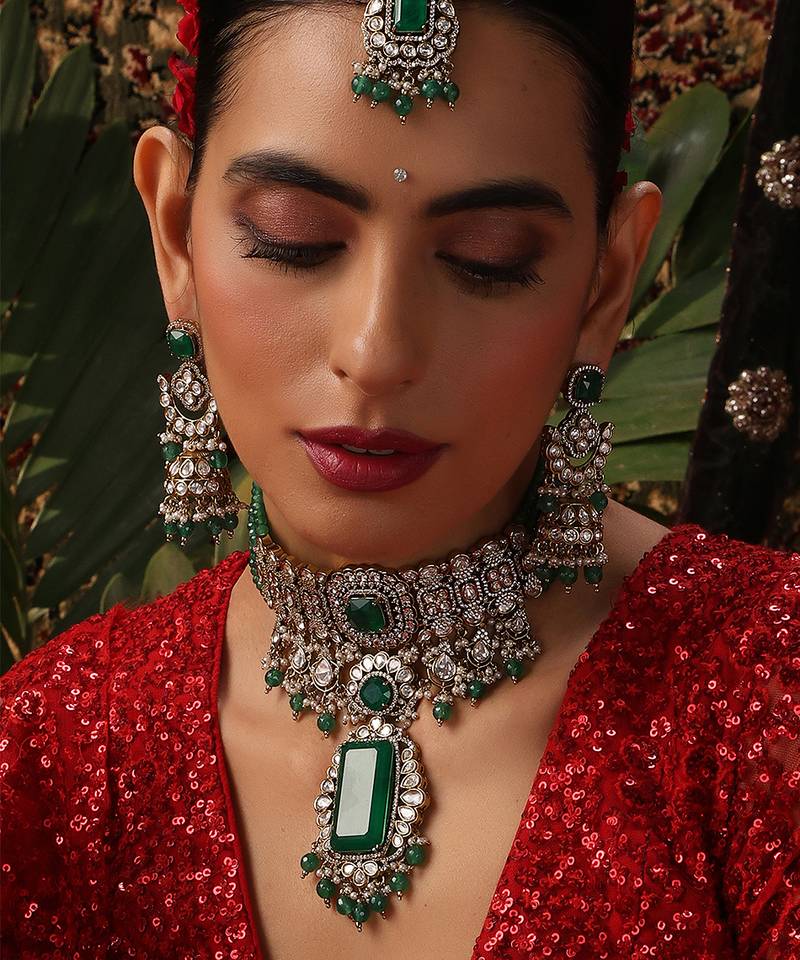 Gold plated kundan green stones choker necklace set