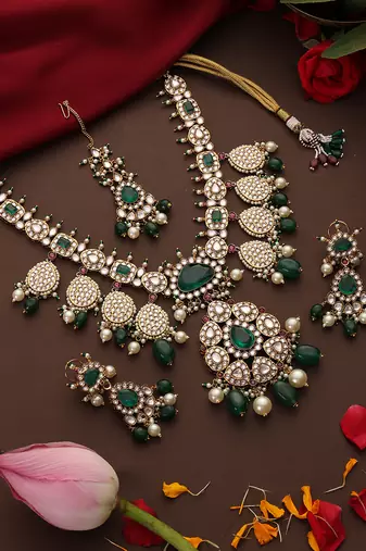 Gold plated kundan green stones necklace set