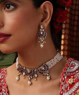 Gold plated kundan red stones choker necklace set 3
