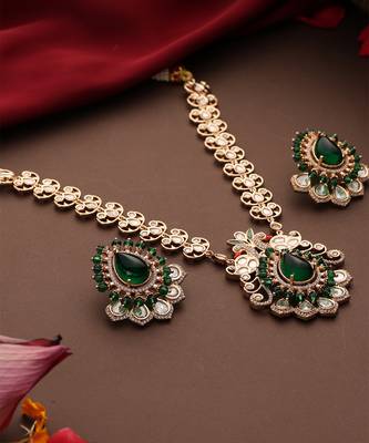 gold plated kundan green stones necklace set 4