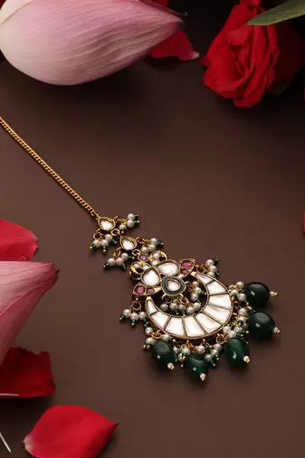 Gold plated kundan green stones maang tikka