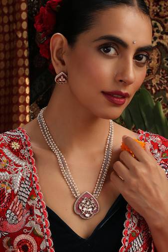 Gold plated kundan red stones pendant necklace set