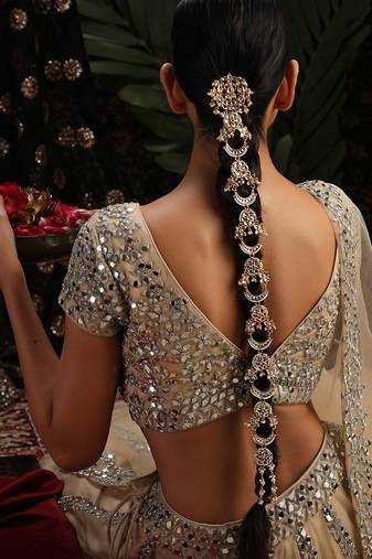 Gold plated kundan hair braid pin