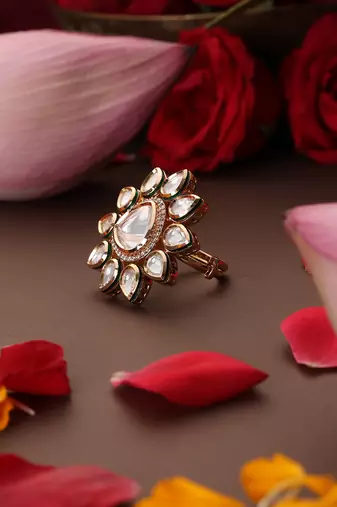 Gold plated kundan ring