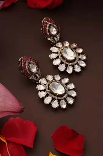 gold plated kundan dangler earrings