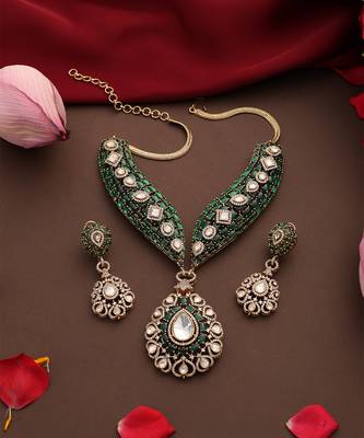 Gold plated kundan green stones necklace set 2