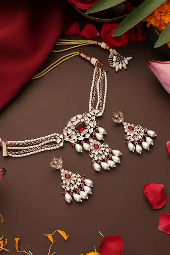 Rose gold plated kundan red stones choker necklace set