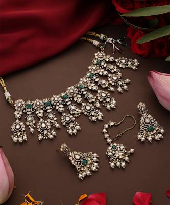 Gold plated kundan green stones necklace set 4