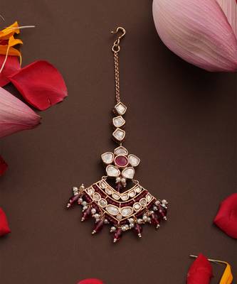 gold plated kundan red stone maang tikka 3