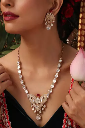 gold plated kundan necklace set