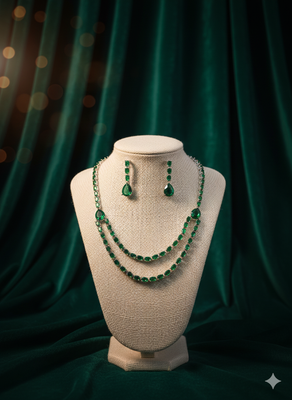 Green american diamonds necklaces 1