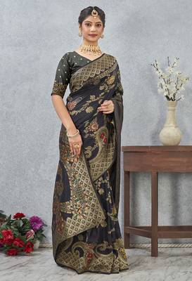 designer black zari weaving tassel pallu work silk blend saree 1