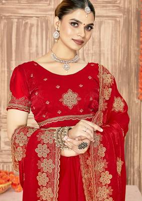 designer red heavy zari embroidery silk blend party wear saree 3