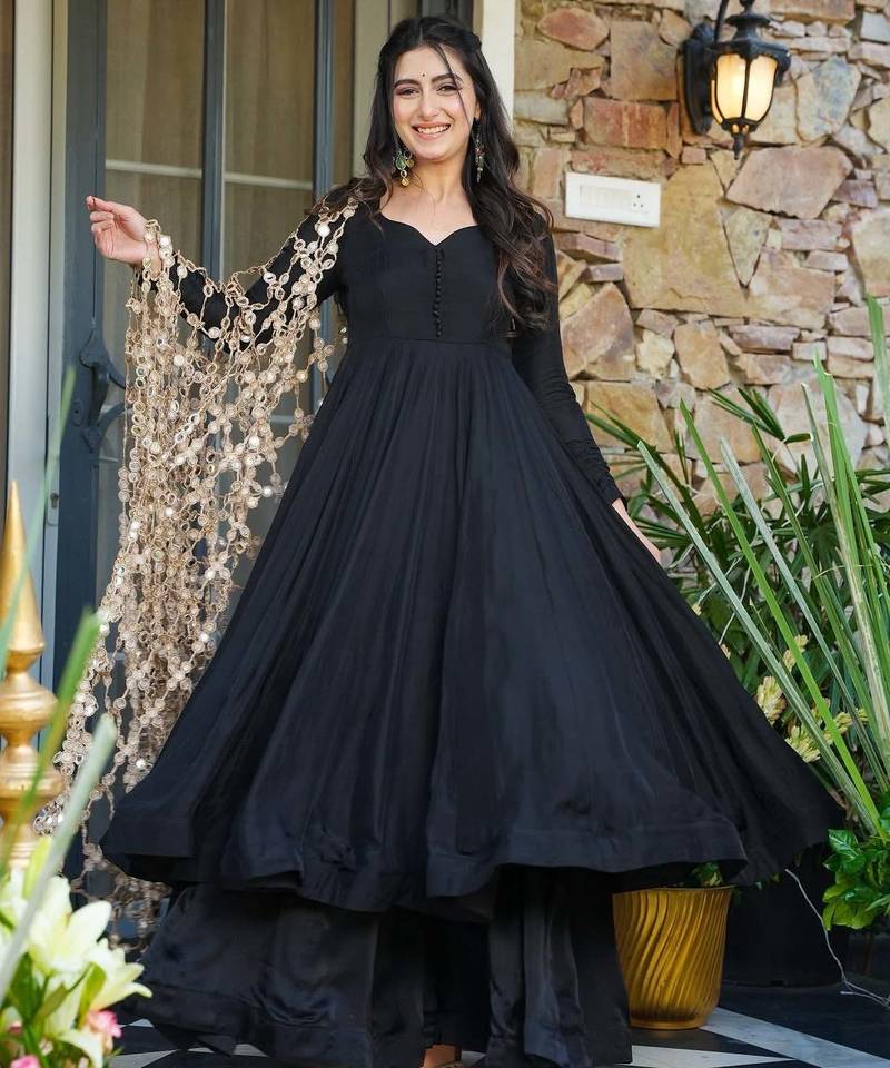 Black Crepe Embroidered Anarkali Suit Set
