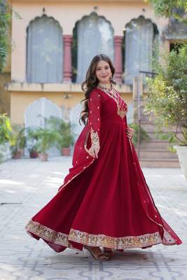 Maroon sequin embroidered georgette anarkali set 3