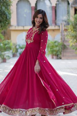 Pink sequin embroidered georgette anarkali set 5