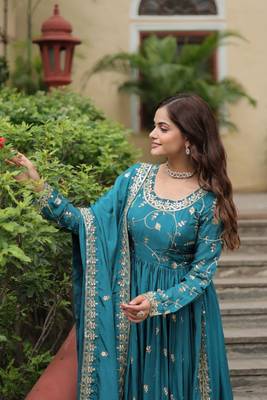 Premium designer readymade top sharara dupatta collection for a comfortable 5