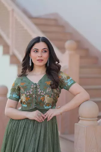 Green crunchy silk thread embroidered koti anarkali gown festive wear