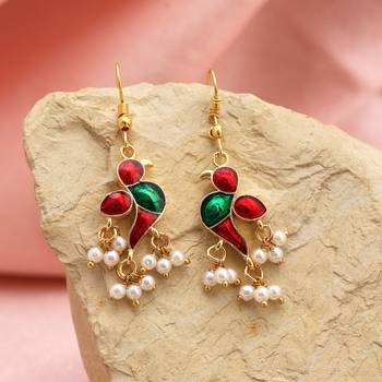 Red color meenakari earrings 1