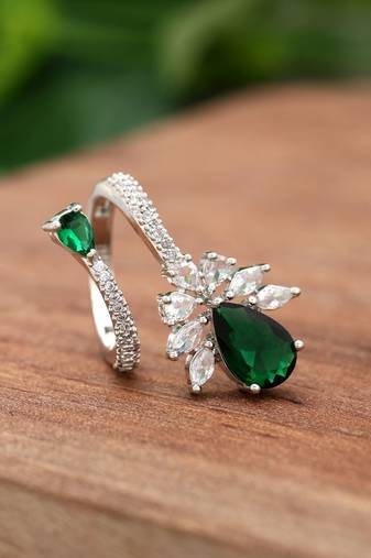 Green color american diamond ring