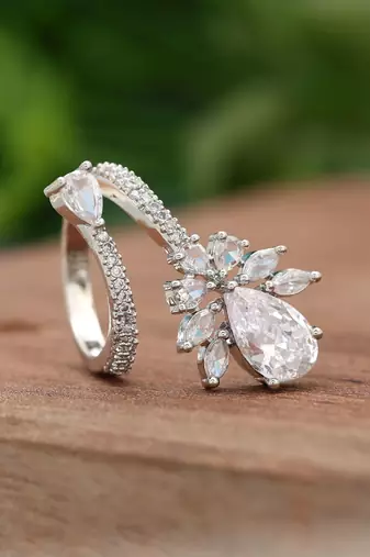 Silver color american diamond ring