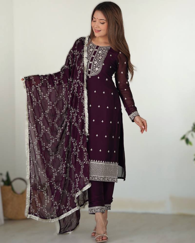 Wine ready-to-wear pure blooming rangoli silk straight fit kurta set with dupatta & trousers – wine/maroon