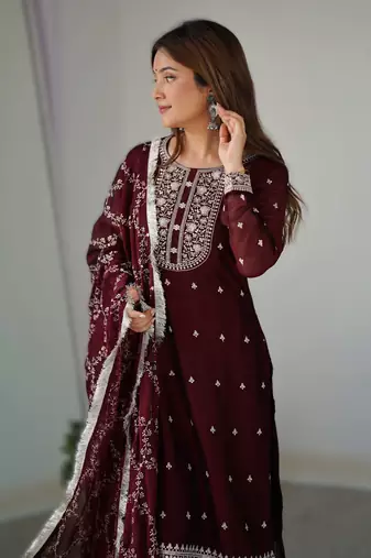 maroonblooming rangoli silk straight fit kurta set with dupatta & trousers