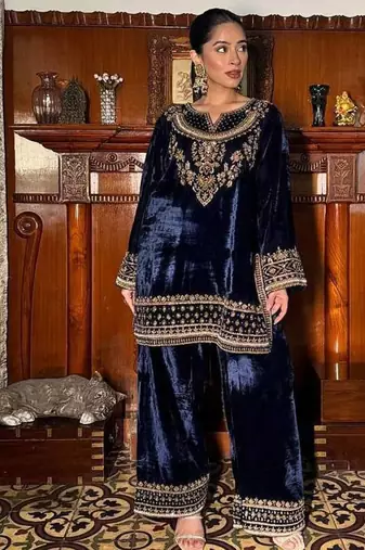Blue Zari Embroidered Kurta set
