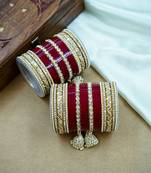 Traditional punjabi chooda for brides