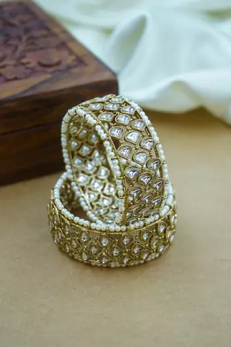 Traditional antique kada with kundan & pearls