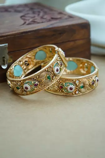 Traditional copper kada for women
