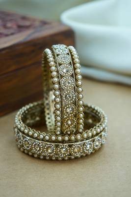 Bridal pearl antique bangles 1