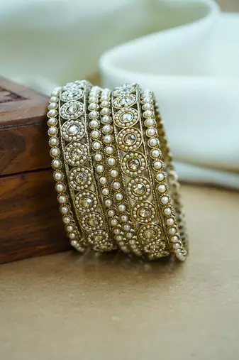 Bridal pearl antique bangles