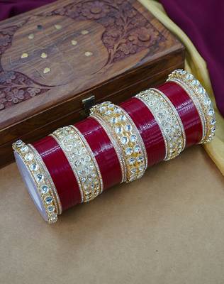 Stylish red & white punjabi chuda 2