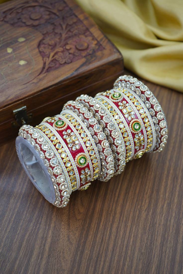 Traditional rajwadi wedding chuda