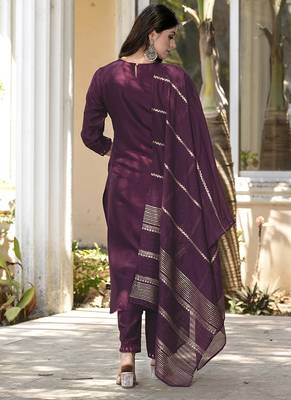 Wine embroidered silk blend straight kurta set with dupatta for women 2