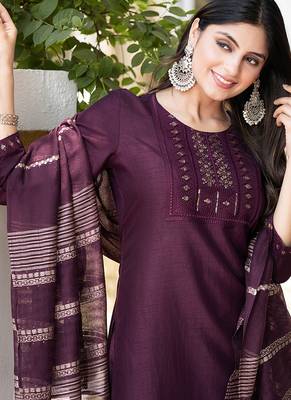 Wine embroidered silk blend straight kurta set with dupatta for women 4