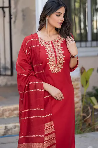 Red embroidered cotton blend straight kurta set with dupatta for women