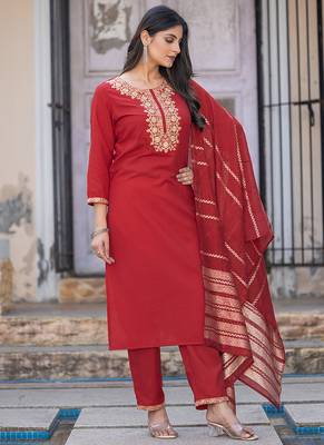 Red embroidered cotton blend straight kurta set with dupatta for women 5