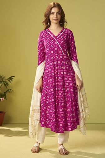 Pink printed viscose rayon anarkali kurta set with dupatta for women