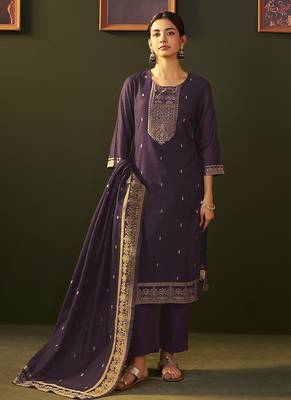 Purple jacquard chanderi straight kurta set with dupatta 2
