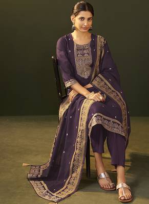 Purple jacquard chanderi straight kurta set with dupatta 4
