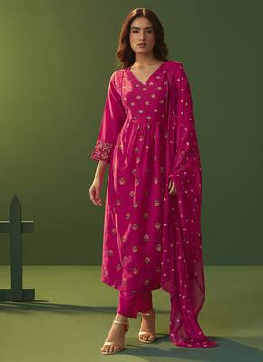 Pink printed chinnon cotton bland anarkali kurta set with printed dupatta 1