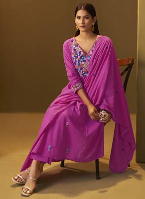 Light pink embroidery pure cotton flared kurta set with dupatta 5