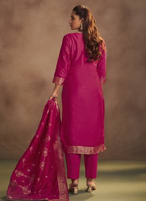 Rani jacquard art silk straight kurta set with dupatta 2