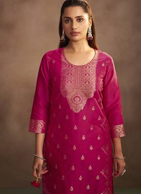 Rani jacquard art silk straight kurta set with dupatta 4