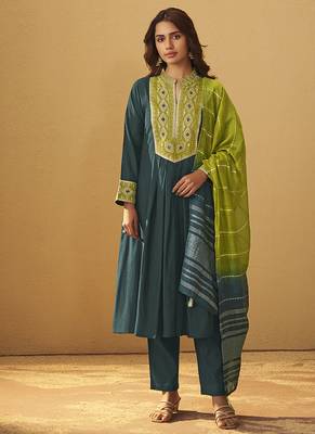 Green embroidered art silk anarkali kurta set with dupatta 1