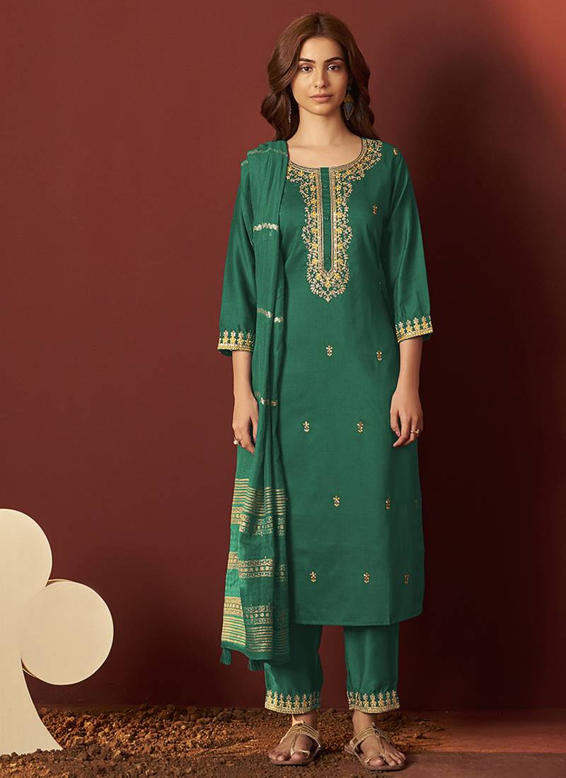 Green embroidered chinnon straight kurta set with dupatta